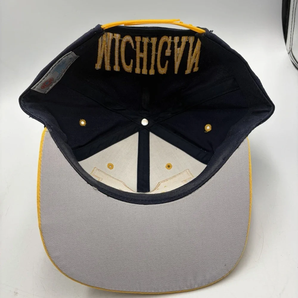 Michigan Wolverines Hat Cap Vtg Early 90s Original NCAA  NOS Rare HTF Headmaster